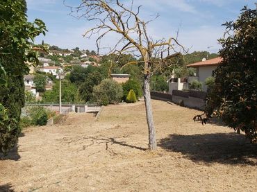 Terreny residencial en venda a Avinguda Vallserrat