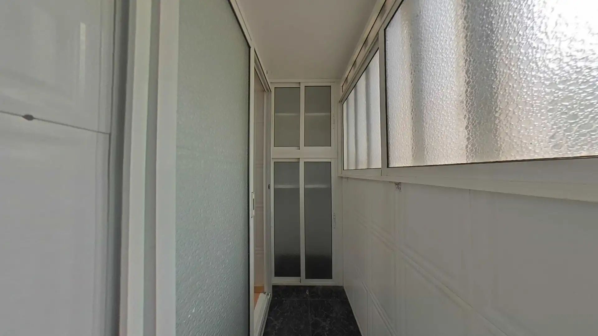Flat for sale in L'Hospitalet de Llobregat  with Air Conditioner and Heating