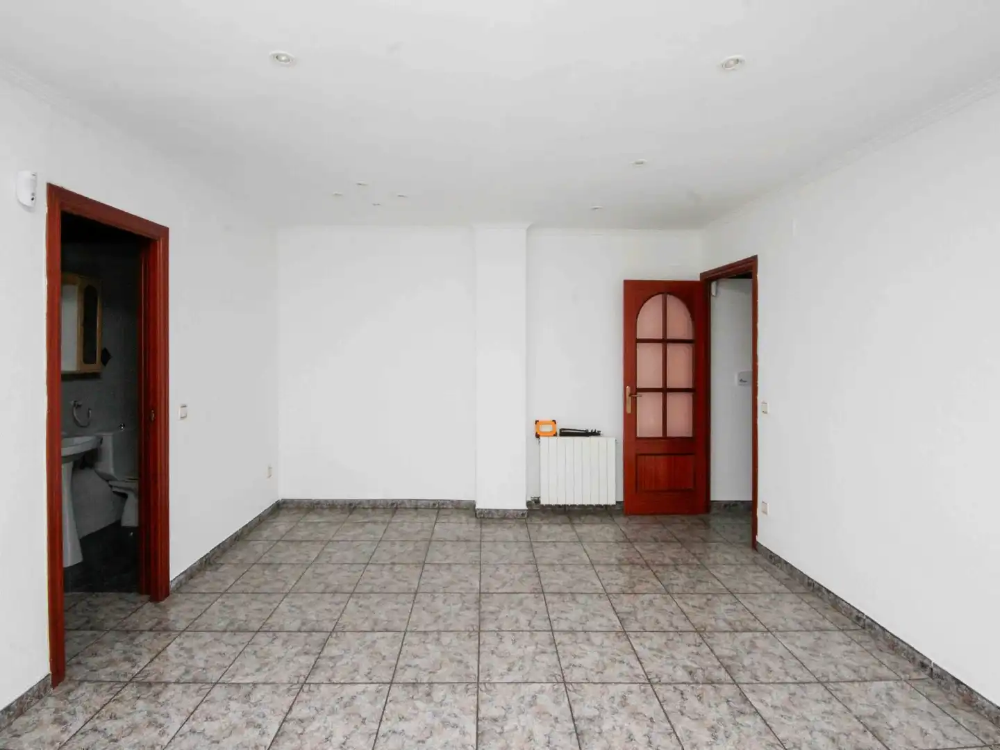 Piso en venta en Montcada i Reixac con Piscina comunitaria