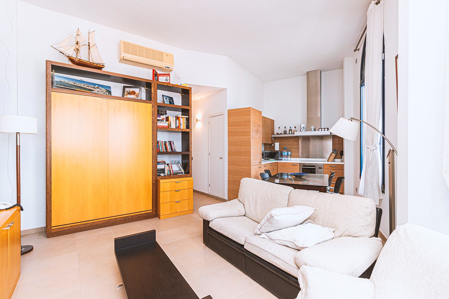 Living room of Apartment for sale in Sant Pol de Mar  with Air Conditioner and Storage room