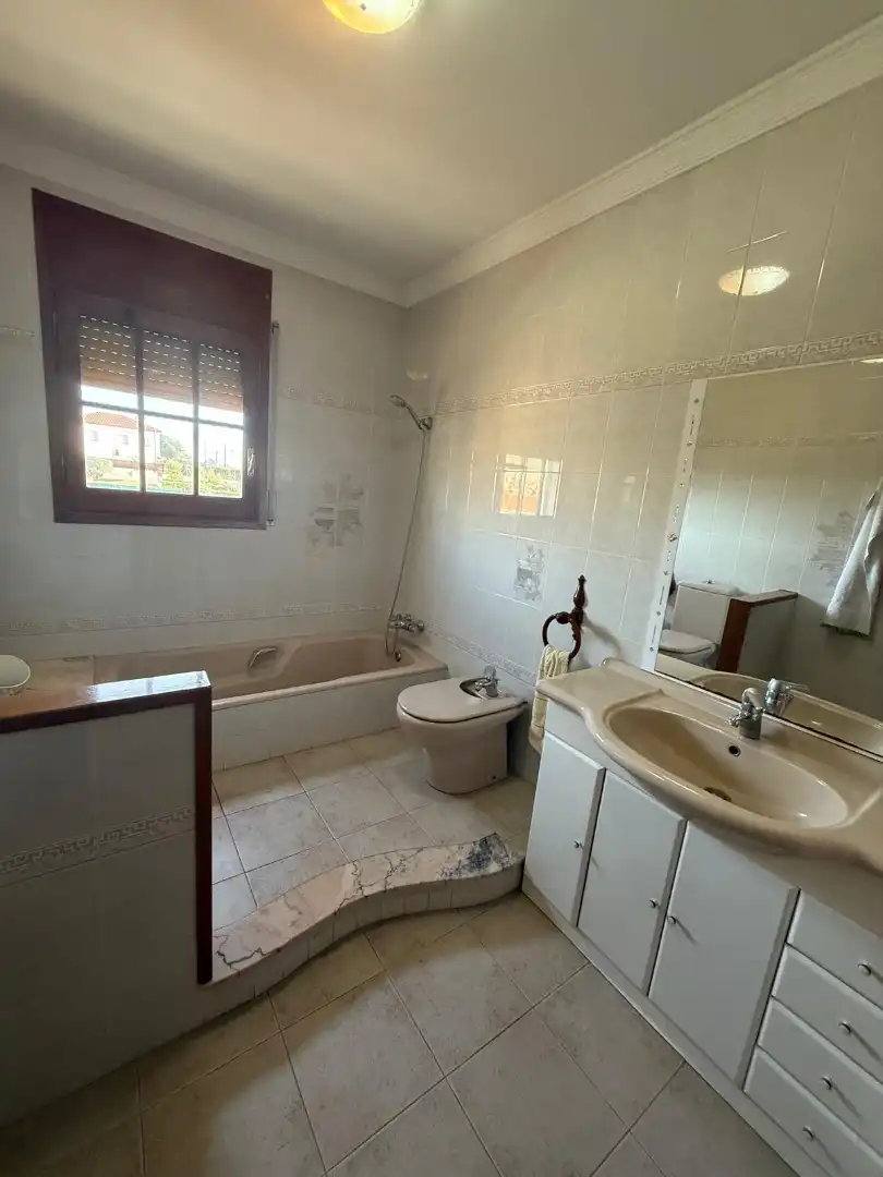 Badezimmer von Haus oder Chalet zum Verkauf in Caldes de Montbui mit Klimaanlage, Heizung und Privatgarten