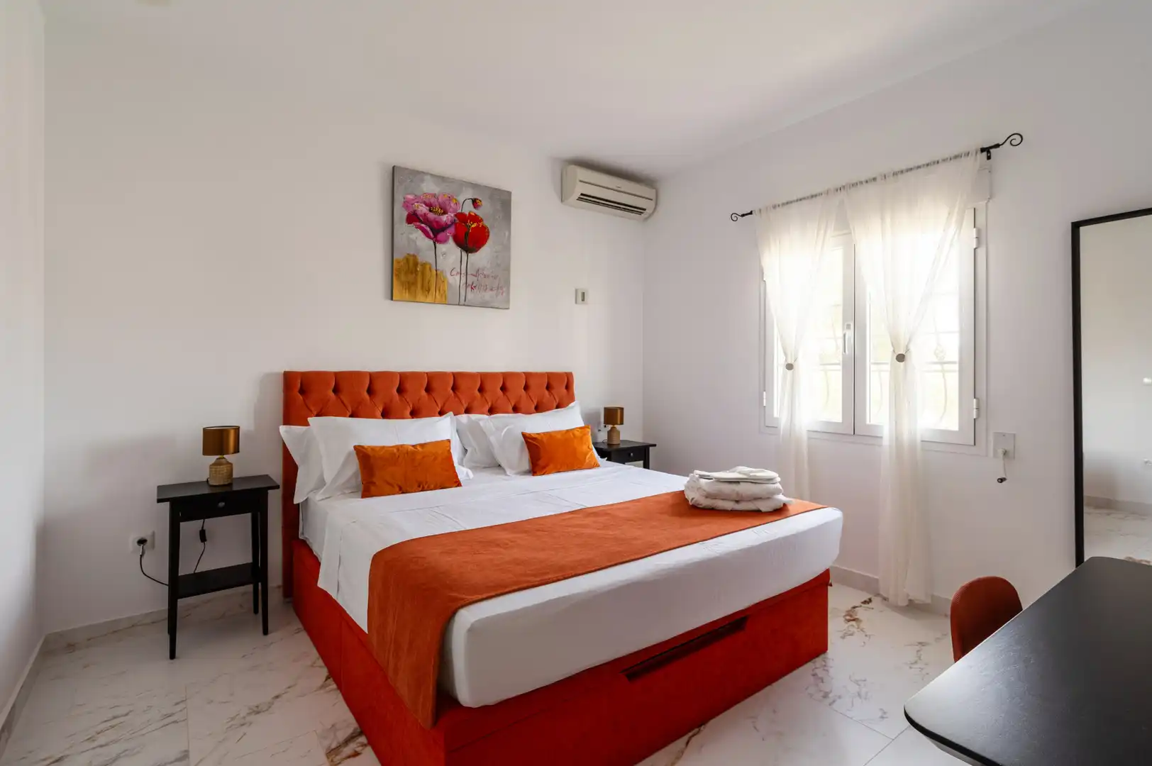 Habitación de Casa o chalet en venta en Alhaurín El Grande con Aire acondicionado, Terraza y Piscina