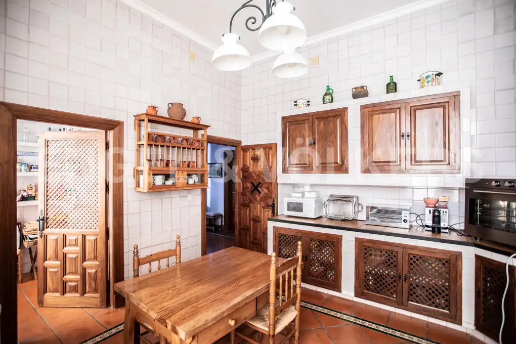 Küche von Country house zum Verkauf in Guadalcanal mit Klimaanlage, Heizung und Terrasse