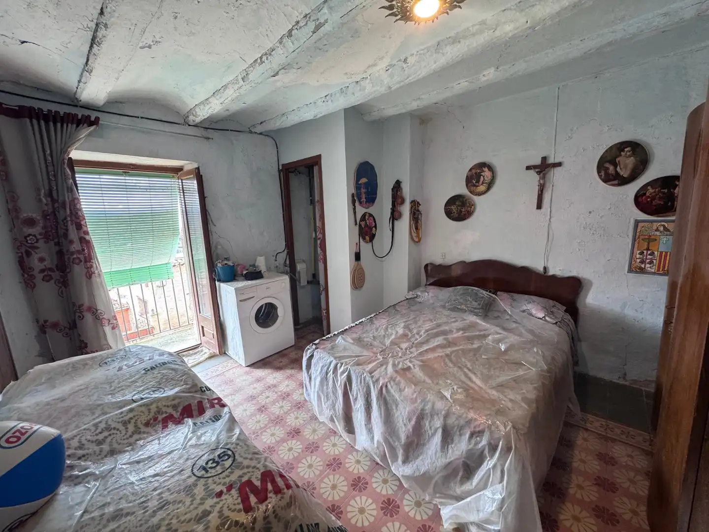 Dormitori de Casa o xalet en venda en Cretas amb Moblat, Forn i Balcó