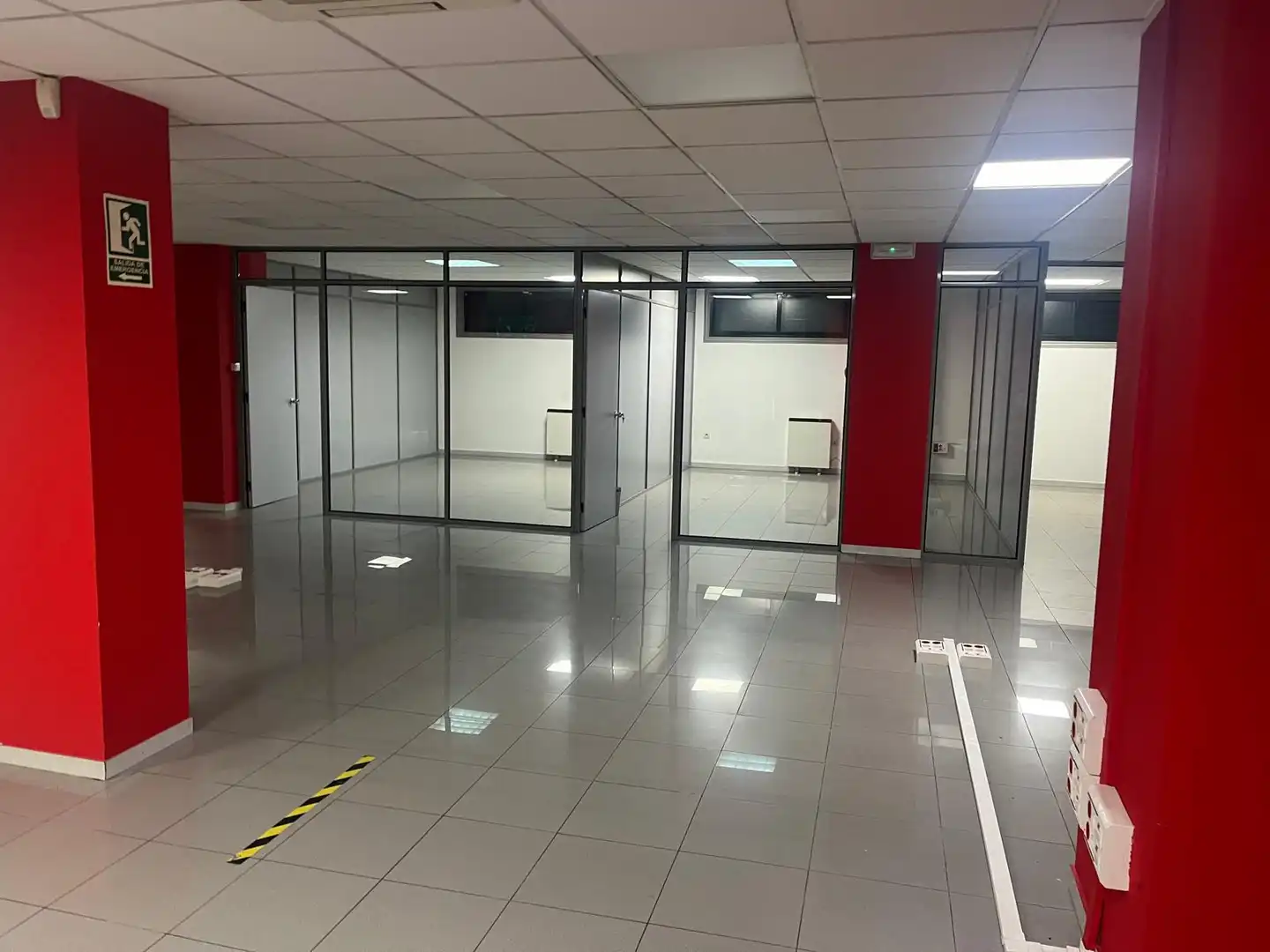 Büro zum Verkauf in Rúa do Conde de Torrecedeira, imagen 11