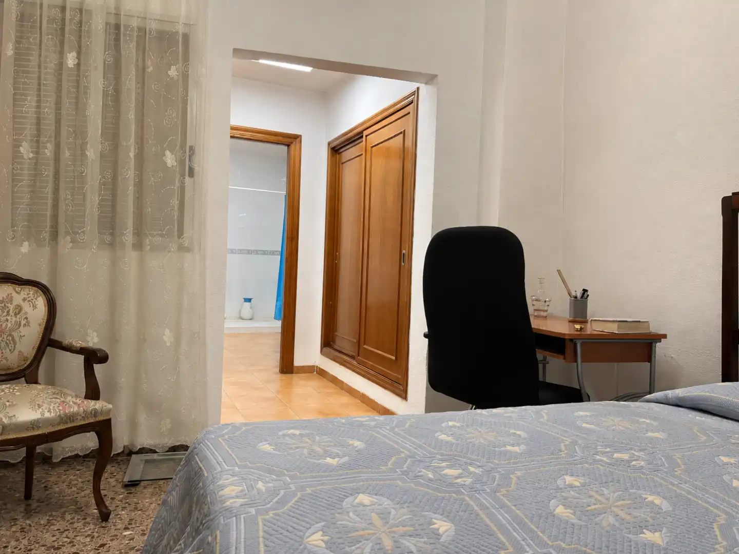 Bedroom of Houses for sale in Burjassot  with Terrace and Storage room