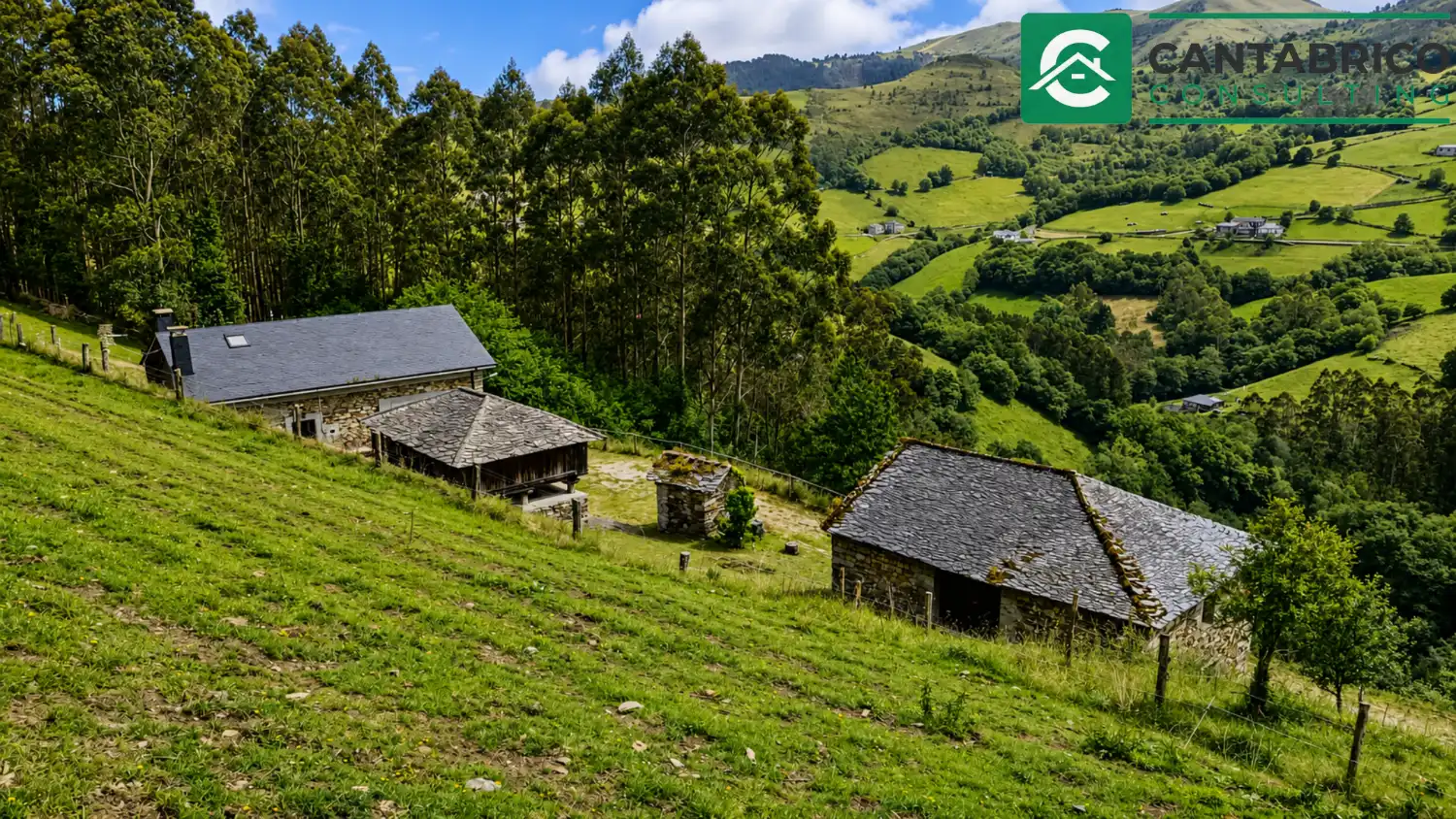 Exterior view of Houses for sale in Navia  with Heating, Terrace and Furnished
