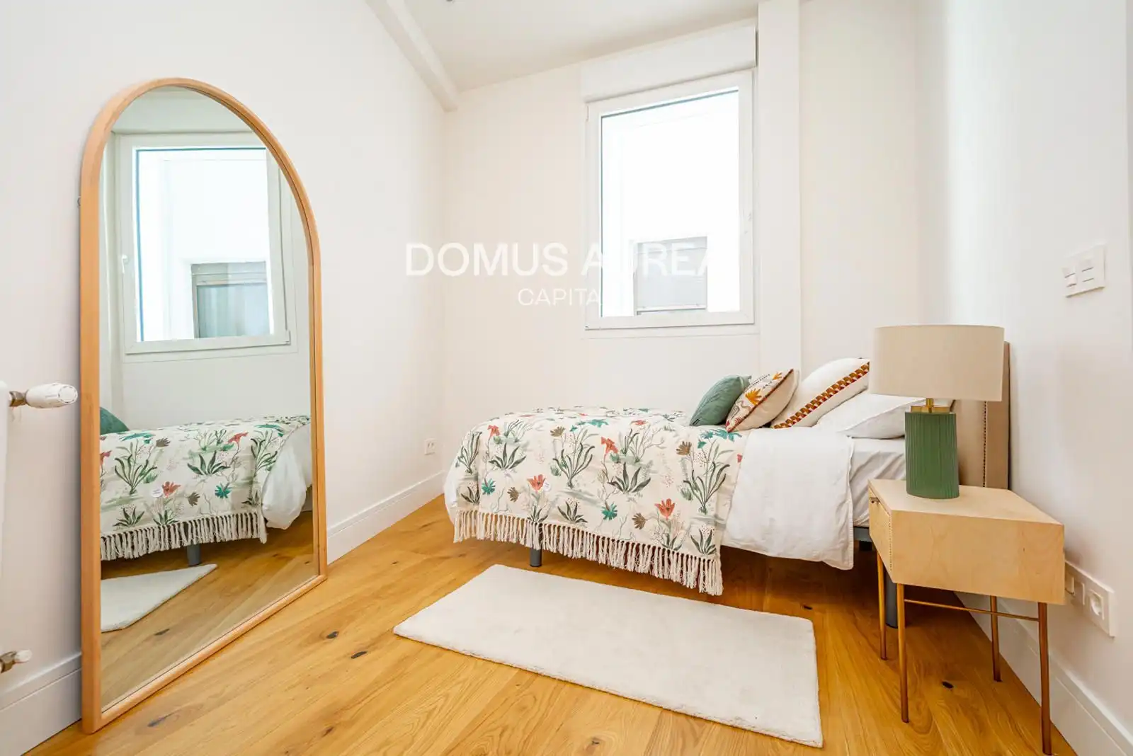 Bedroom of Flat for rent in Madrid  with Air Conditioner, Heating and Parquet flooring