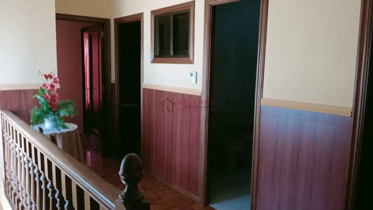Casa o chalet en venta en San Cibrao das Viñas con Calefacción, Jardín privado y Terraza