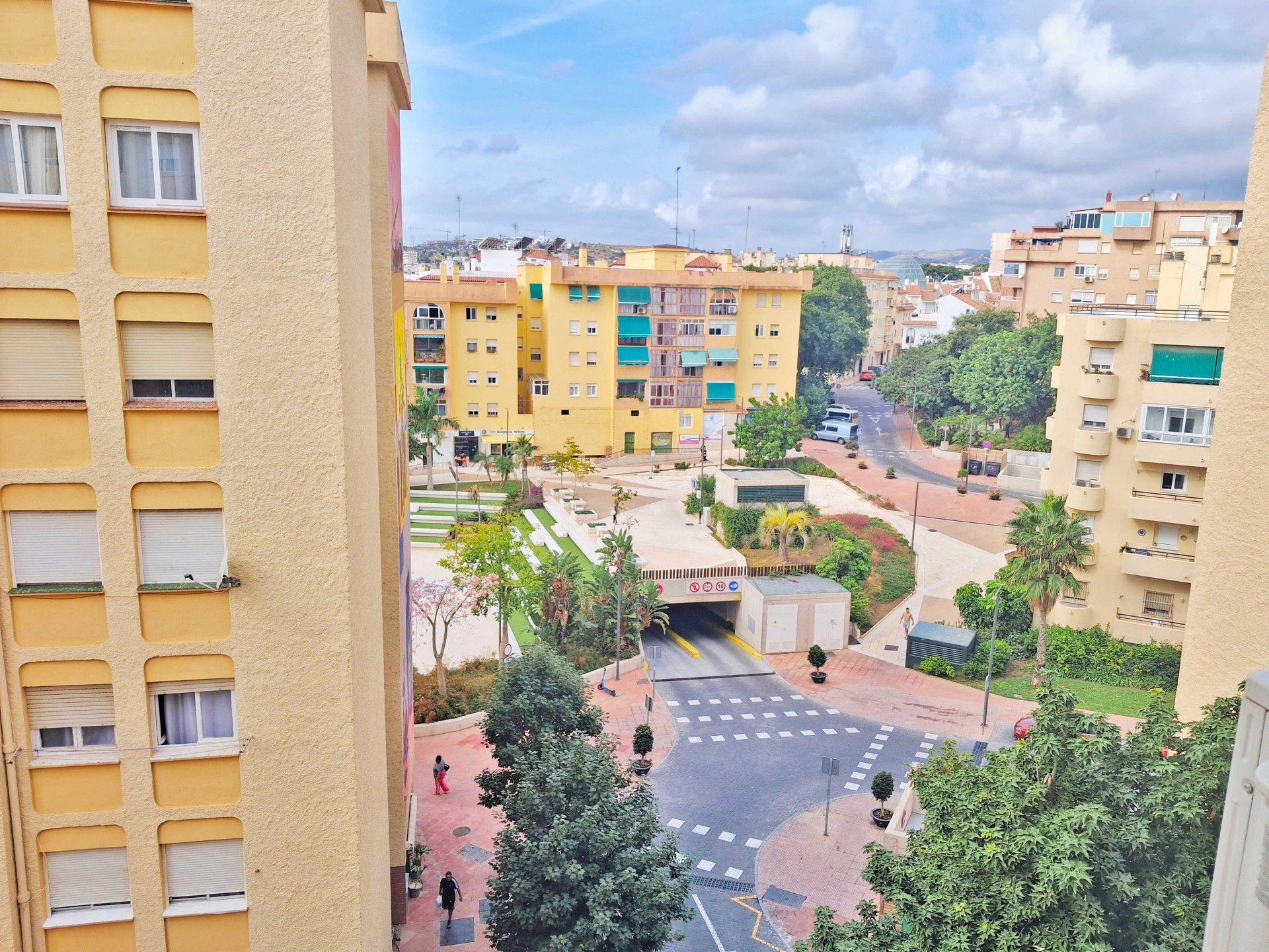 Vista exterior de Pis en venda en Estepona amb Aire condicionat