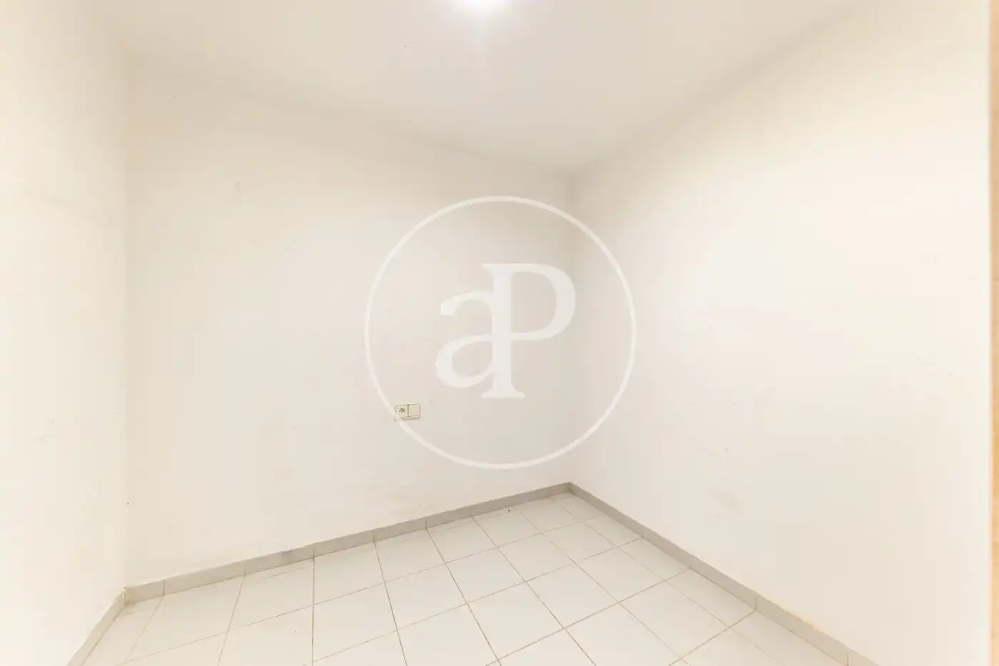 Piso en venta en  Palma de Mallorca con Calefacción, Jardín privado y Terraza