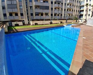 Swimming pool of Flat for sale in Vilanova i la Geltrú  with Air Conditioner, Heating and Private garden