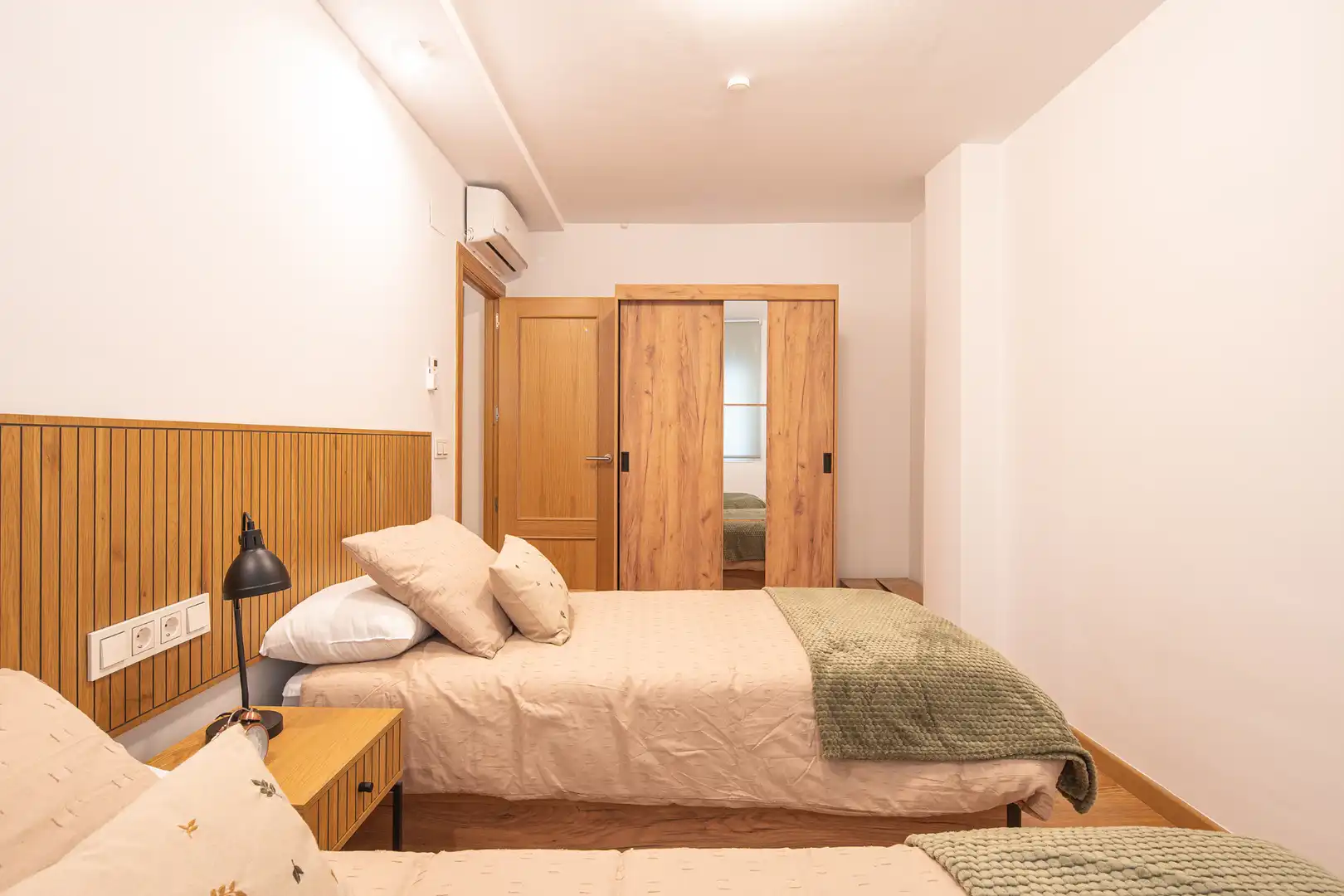 Dormitori de Pis en venda en Monachil amb Aire condicionat, Parquet i Moblat