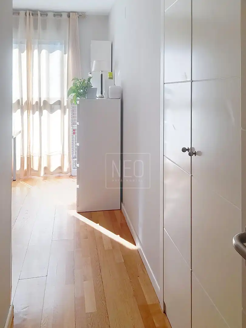 Bedroom of Flat for sale in Madrid  with Air Conditioner, Heating and Private garden