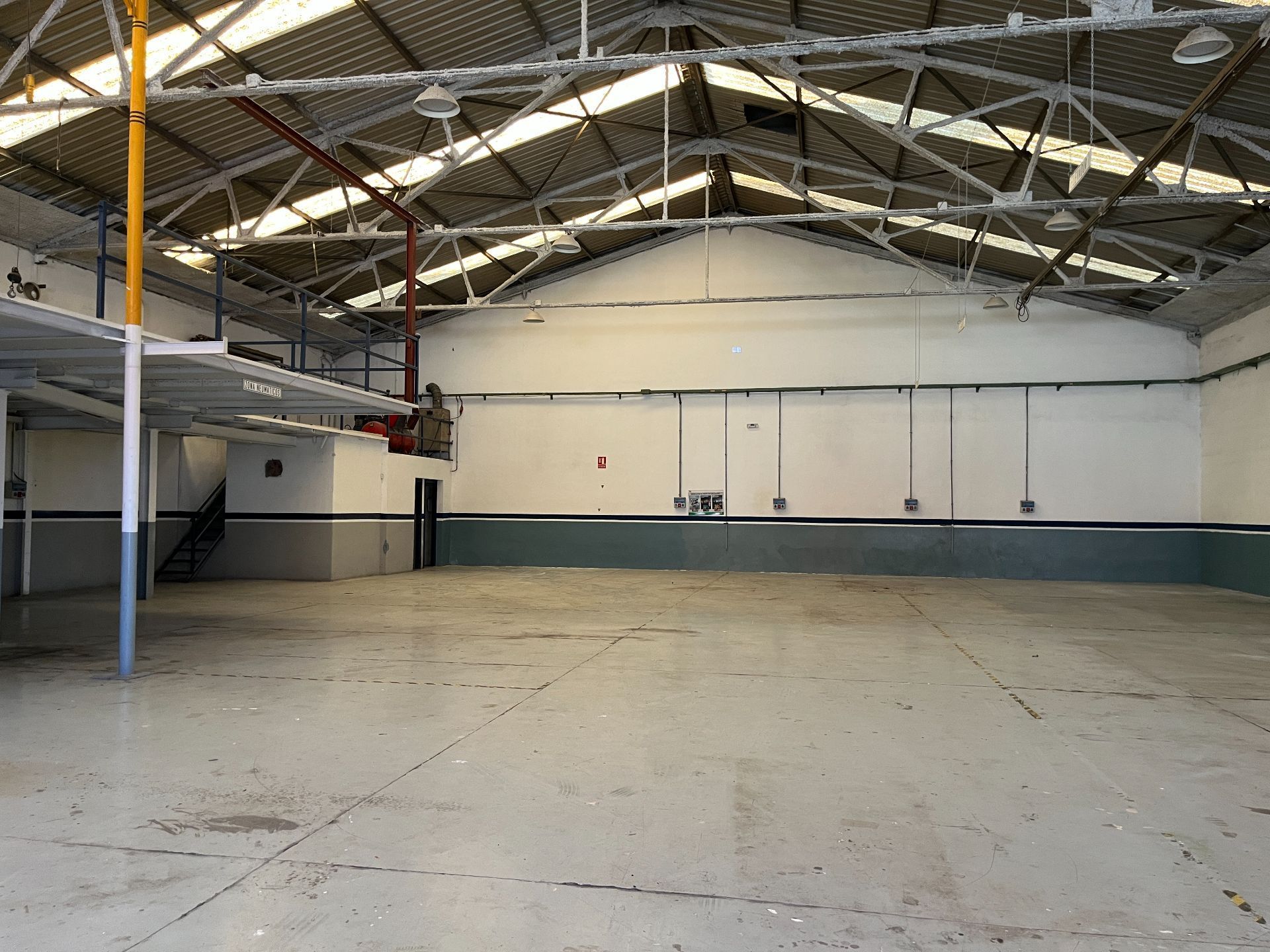 Industrial buildings for sale in Ontinyent