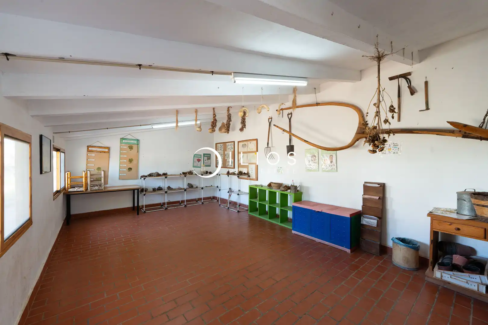 Edificio en venta en Olocau con Piscina comunitaria
