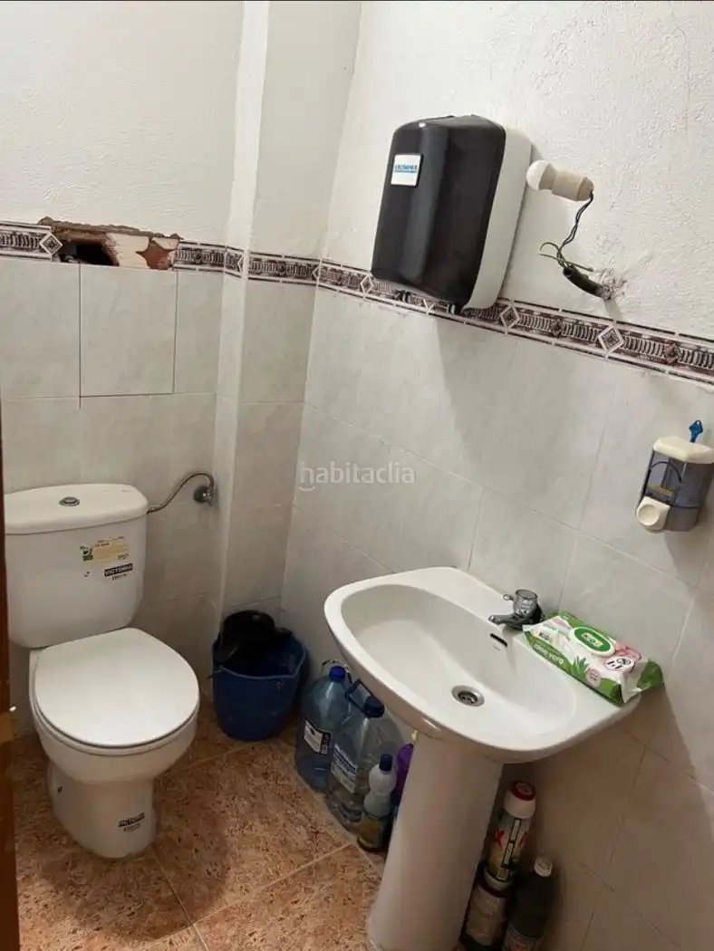 Business premises for sale in Carrer de la Llibertat 10, imagen 9