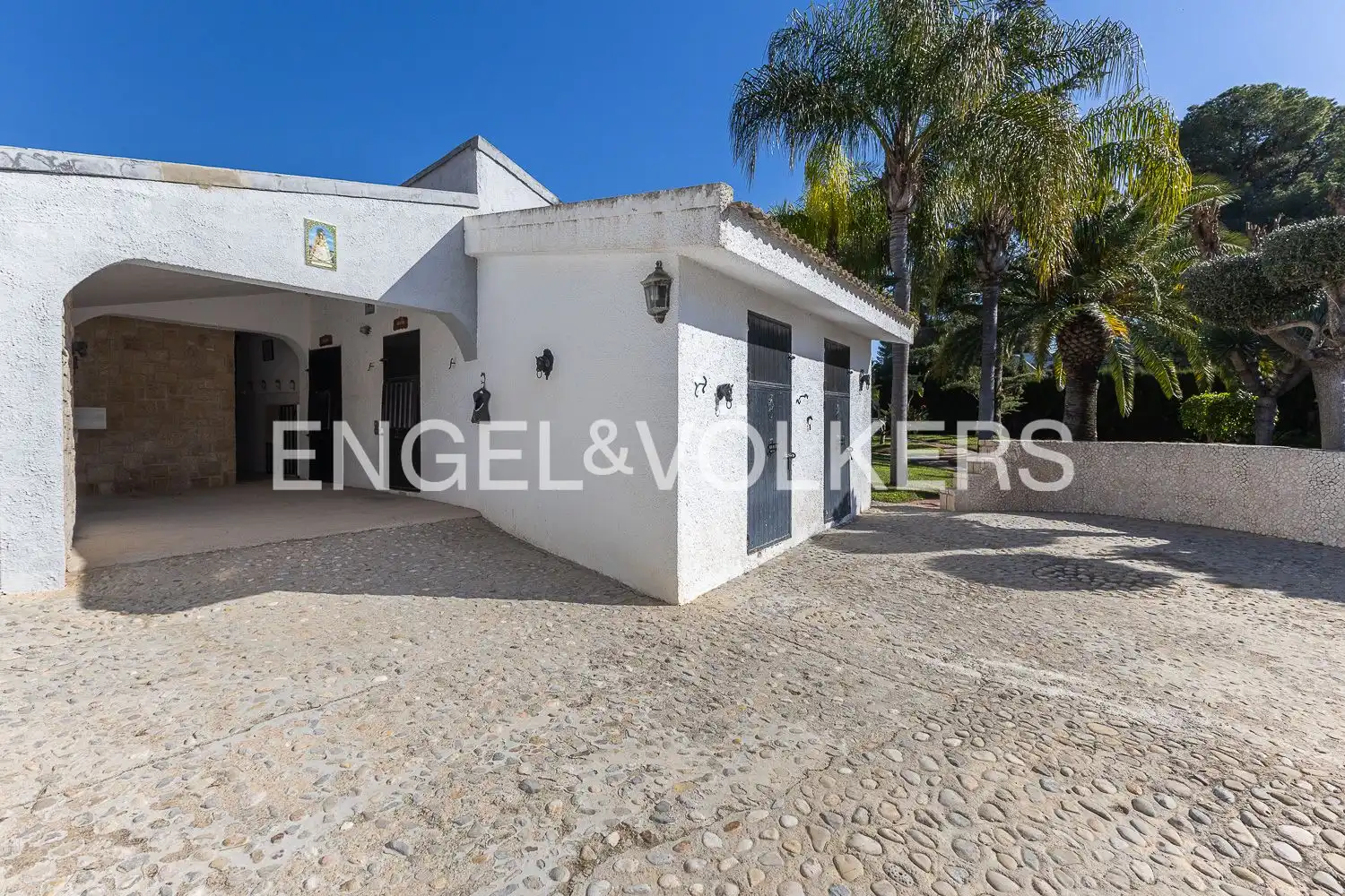 Exterior view of Houses for sale in Paterna  with Air Conditioner, Heating and Private garden