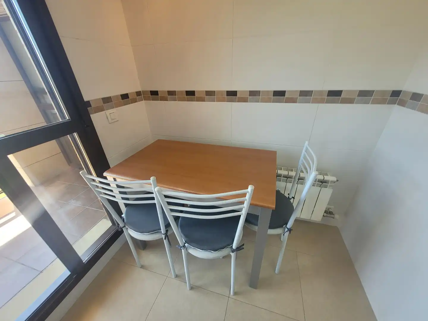 Dining room of Apartments for rent in  Logroño  with Air Conditioner, Heating and Terrace