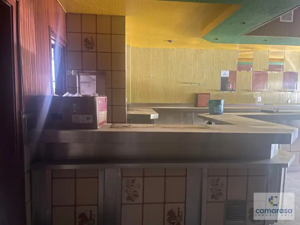Locale commerciale in vendita a Calle Toboso 4, imagen 3