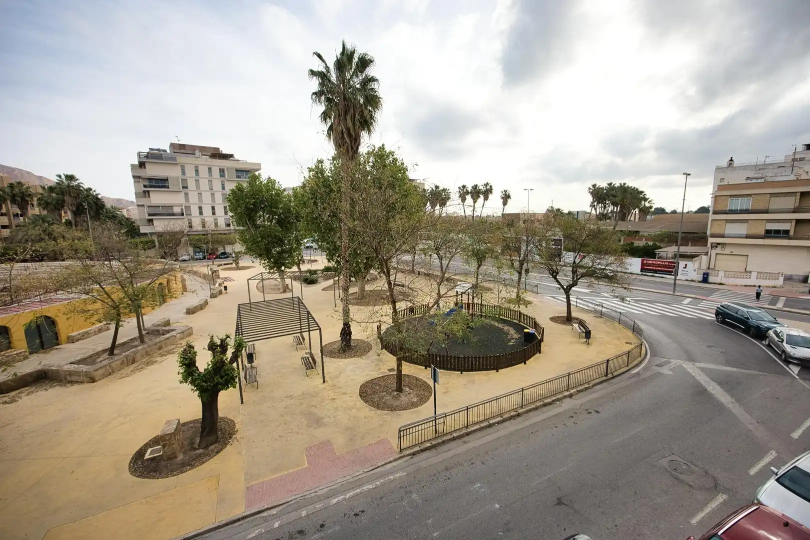 Vista exterior de Pis en venda en Orihuela amb Aire condicionat, Terrassa i Traster