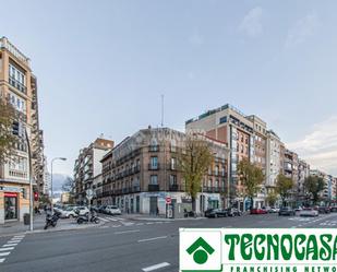 Exterior view of Flat for sale in  Madrid Capital