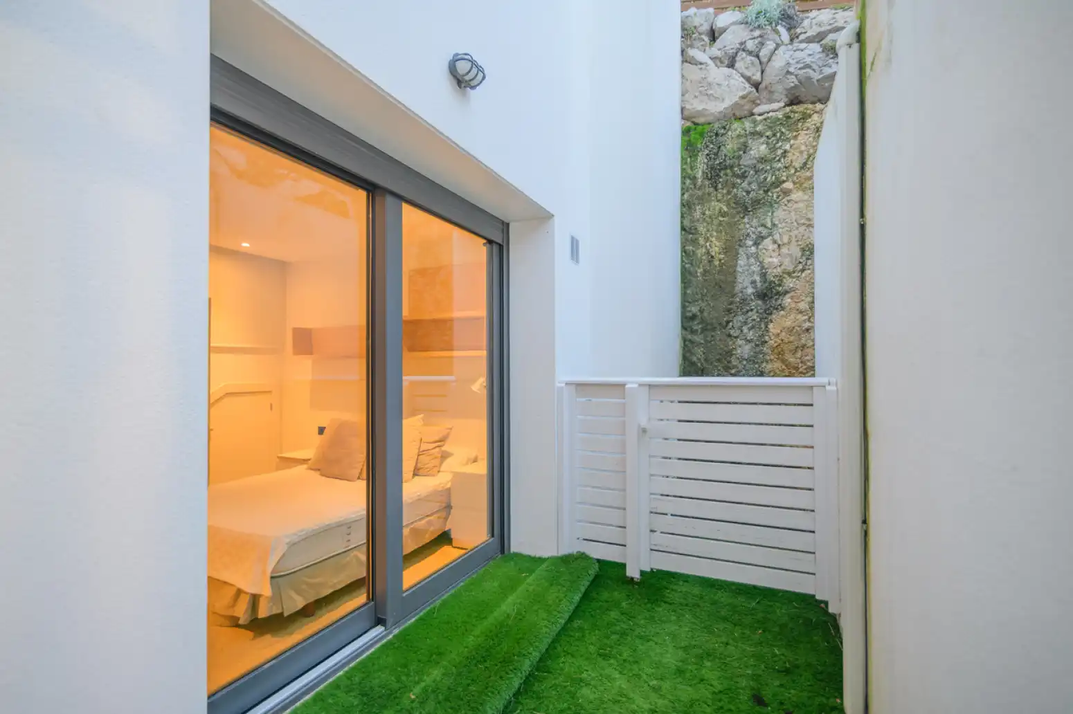 Terrassa de Casa o xalet en venda en Sitges amb Terrassa, Traster i Piscina