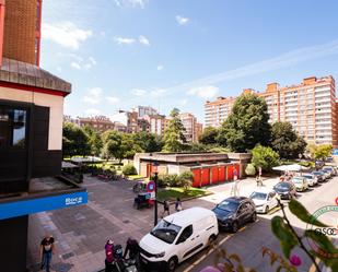 Vista exterior de Pis en venda en Gijón  amb Calefacció, Parquet i Terrassa