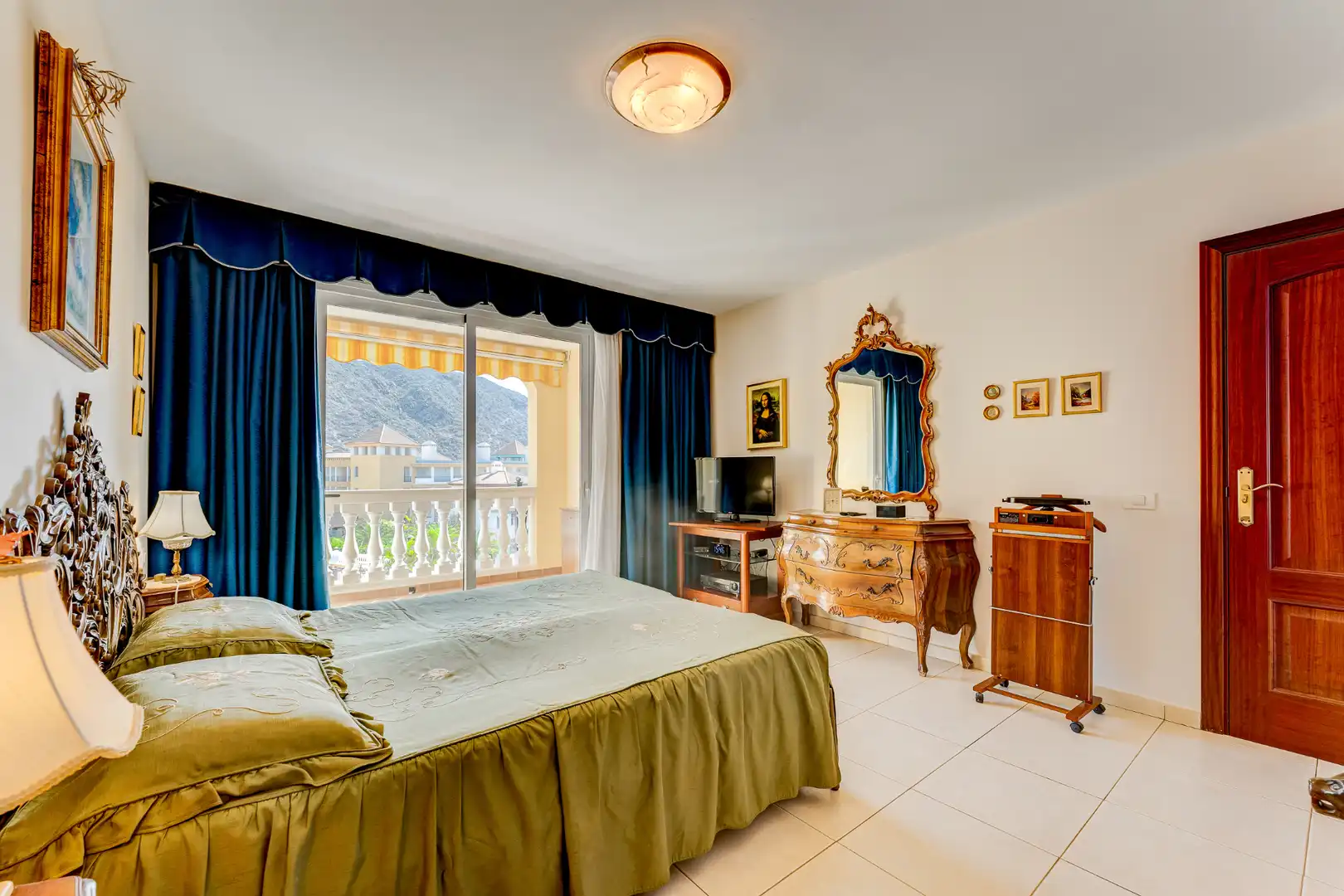 Apartament amb terrassa en venda a Calle Falúa 45, imagen 25