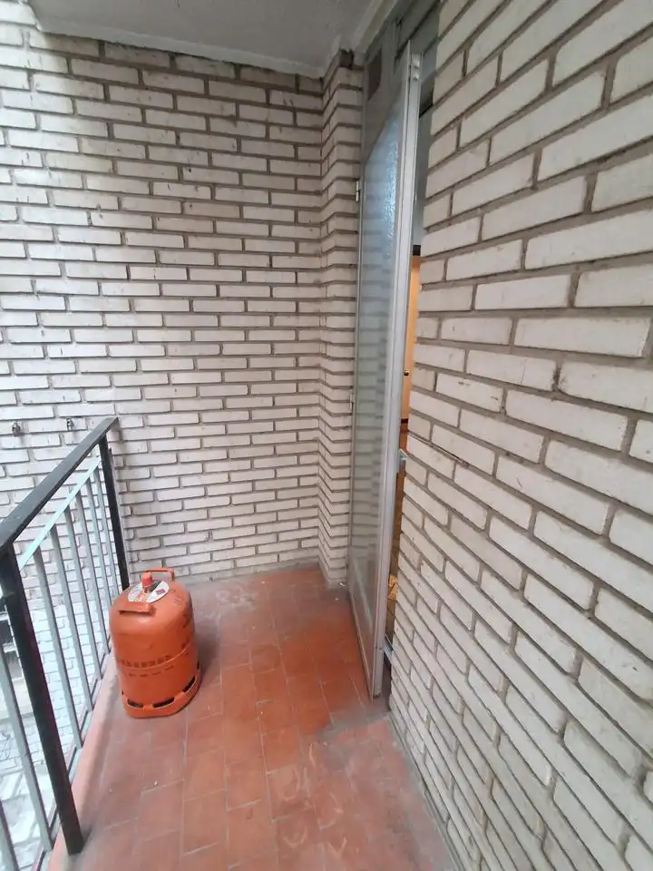 Piso en venta en Madrid con Calefacción, Parquet y Terraza