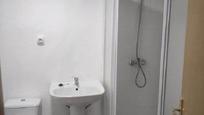 Bathroom of Flat for sale in  Sevilla Capital