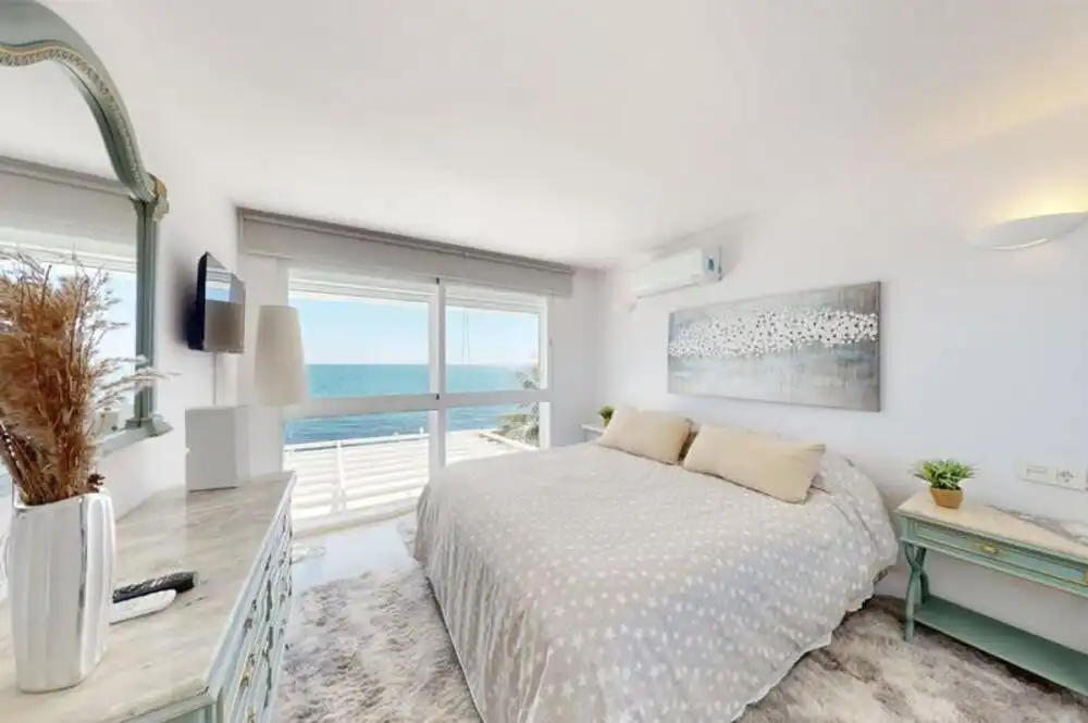 Bedroom of Duplexes for sale in Estepona  with Air Conditioner, Terrace and Swimming Pool