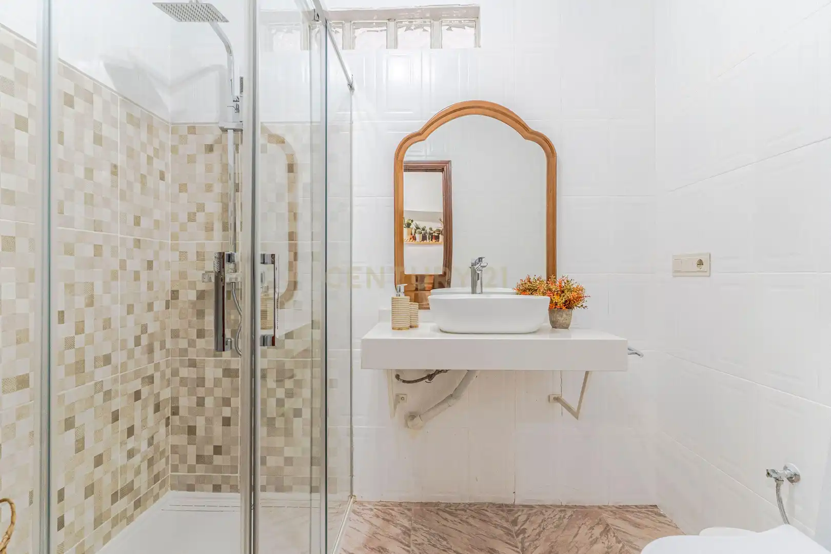 Baño de Edificio en venta en Gójar