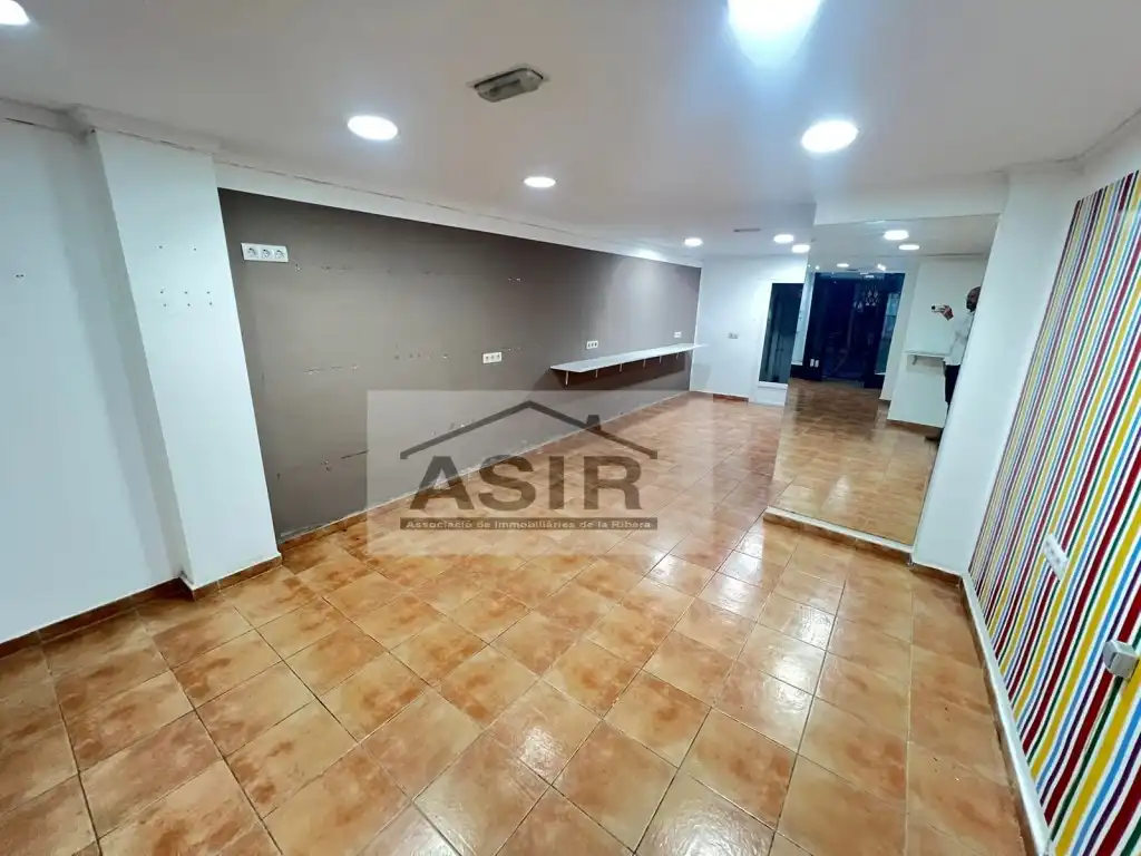Local comercial de lloguer a Calle Curtidors, imagen 6