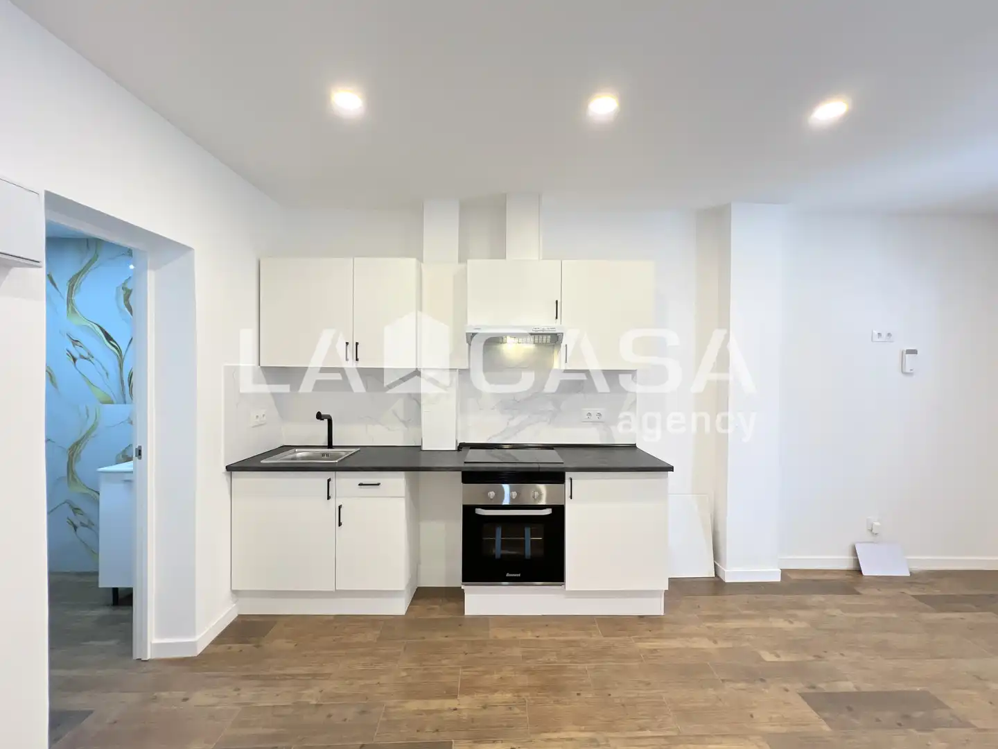 Local comercial en venta en Salut - Lloreda, imagen 4