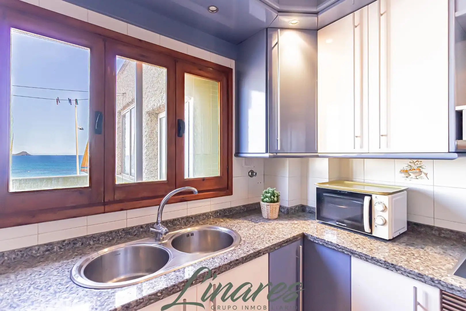 Cocina de Casa o chalet en venta en La Manga del Mar Menor con Terraza, Amueblado y Piscina comunitaria