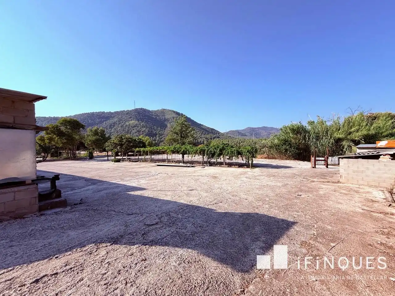 Casa o xalet en venda en Castellar del Vallès amb Aire condicionat, Jardí privat i Traster