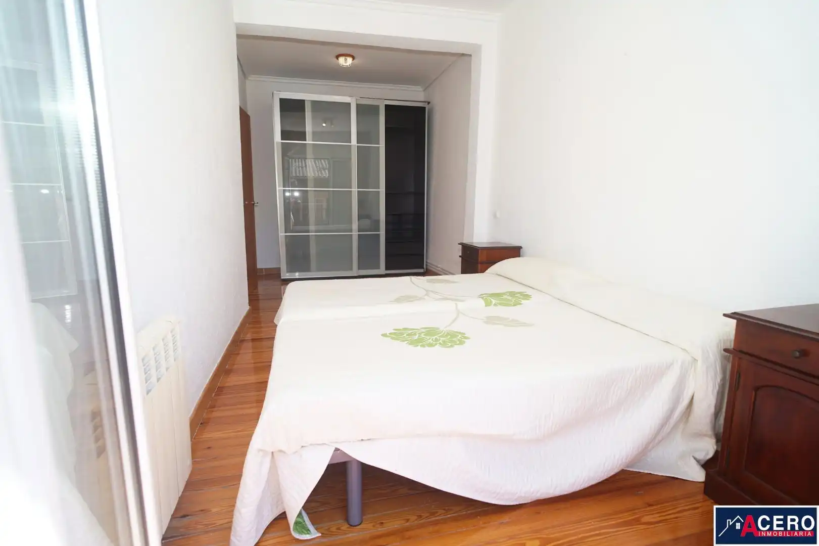 Bedroom of Flat for sale in Santander