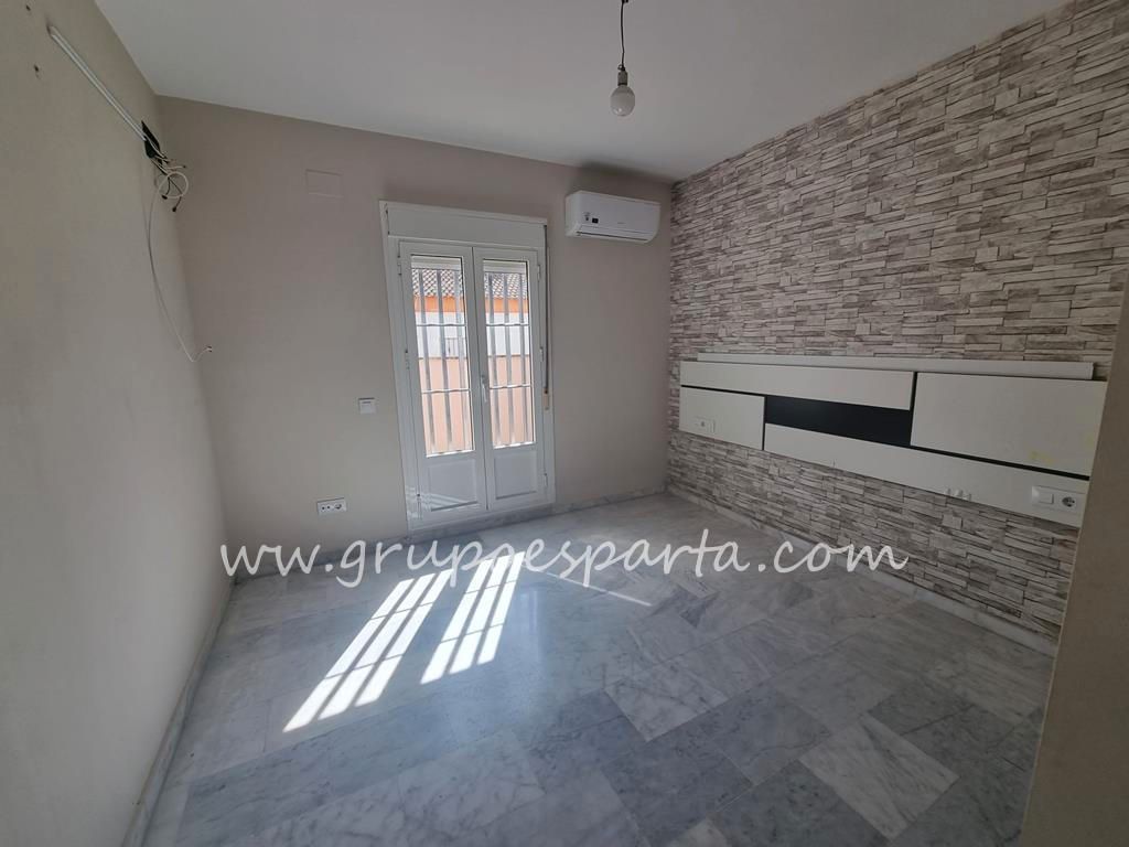 Casa adosada en venda en Olivares amb Aire condicionat, Parquet i Terrassa