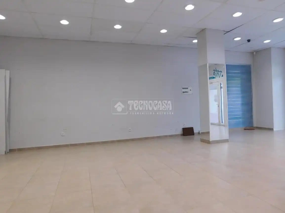 Geschaftsraum zur Miete in Zaragoza