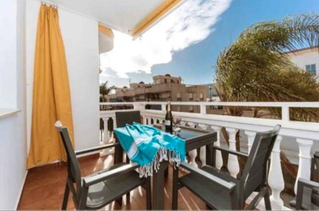 Piso en Alquiler en Calle Acera del Pilar, 11 en La Herradura centro