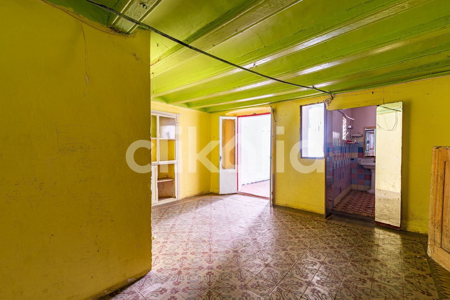 Flat for sale in Vilanova i la Geltrú  with Terrace and Storage room
