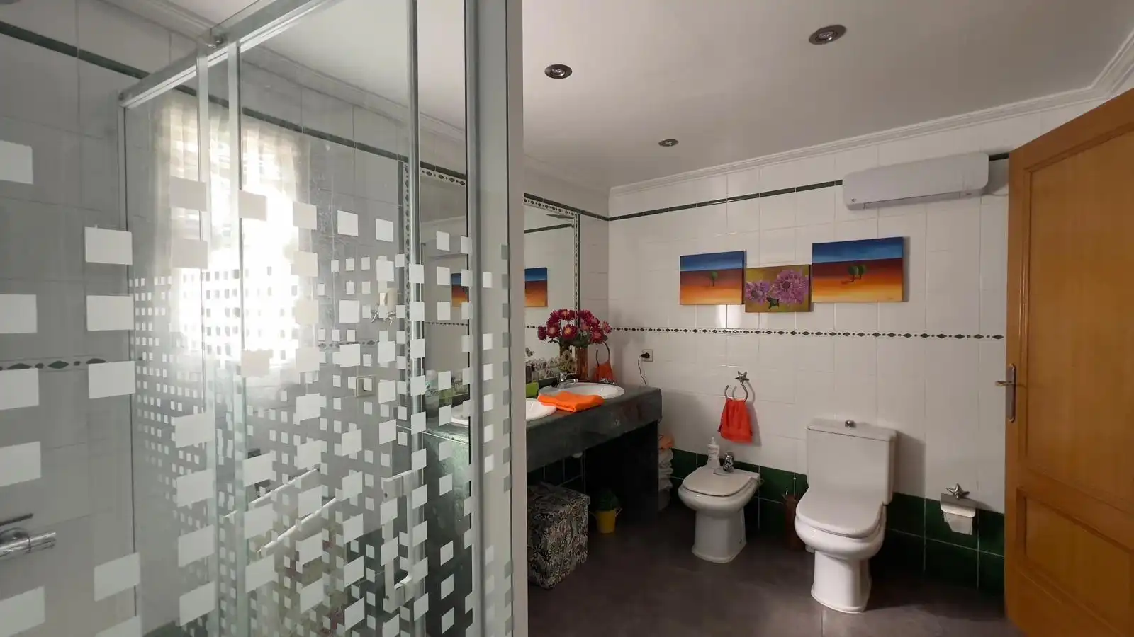 Baño de Casa o chalet en venta en Aldaia con Aire acondicionado, Jardín privado y Terraza