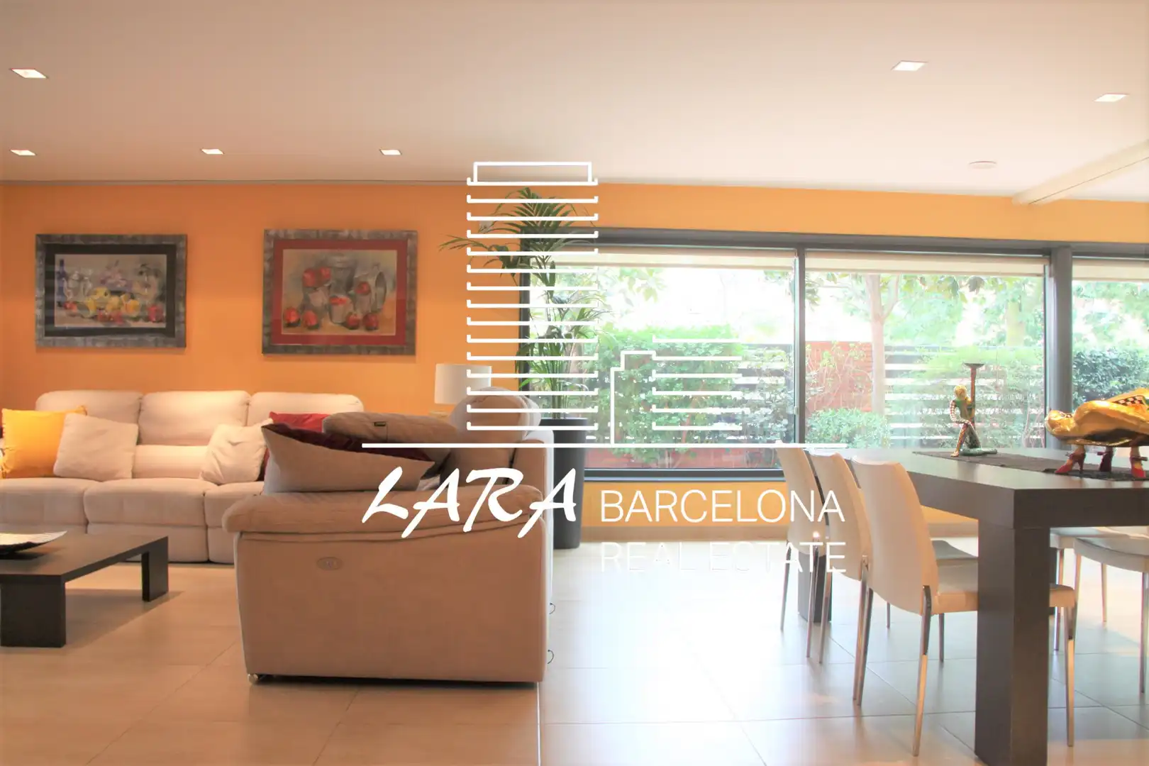 Sala de estar de Casa o chalet en venta en Viladecans con Aire acondicionado, Calefacción y Jardín privado