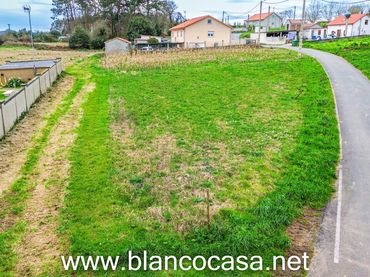 Terreni e lotti in vendita a A Laracha
