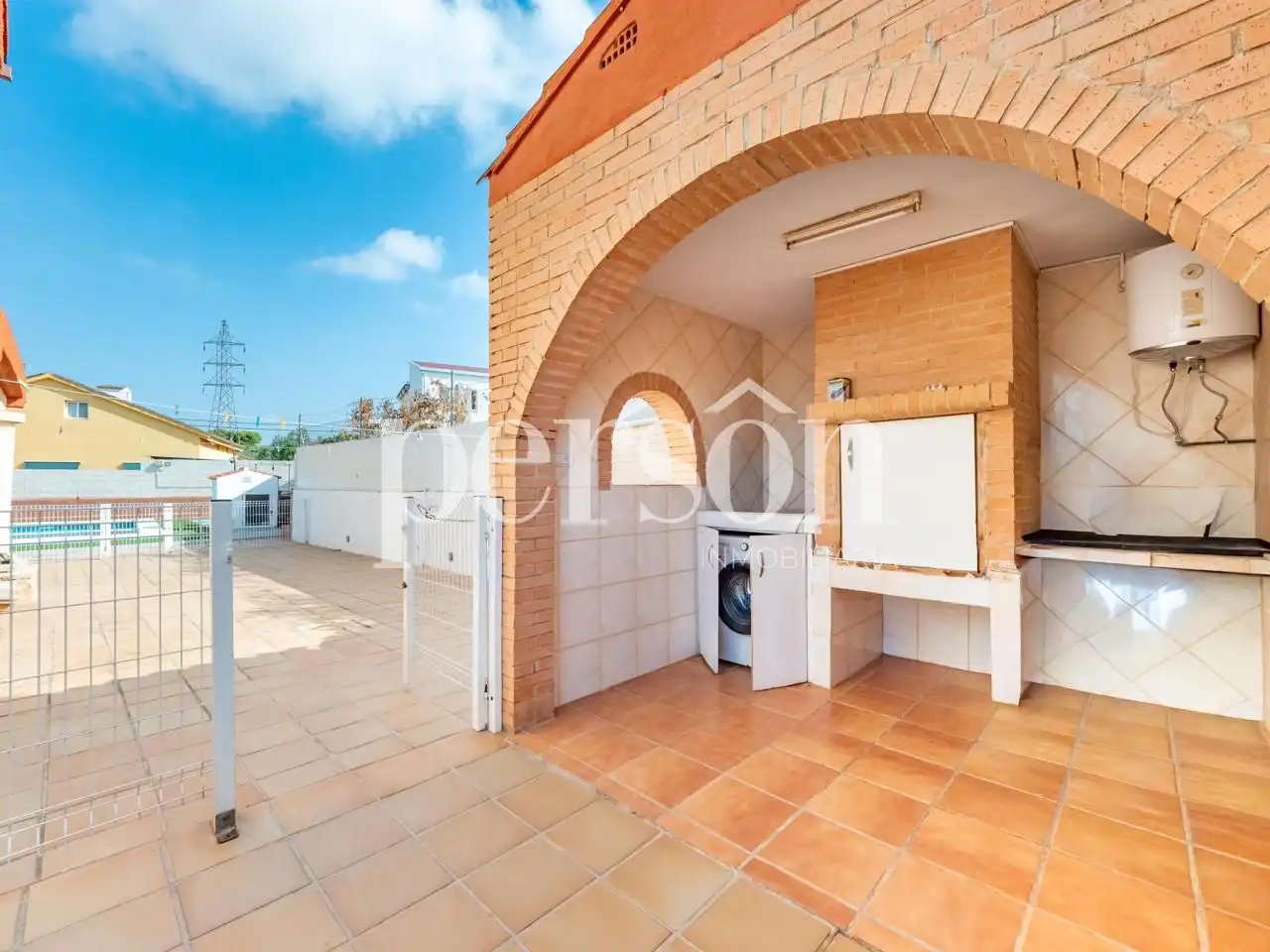 Terrassa de Casa o xalet en venda en Manises amb Aire condicionat, Jardí privat i Terrassa