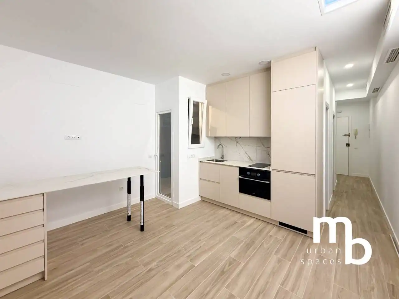 Kitchen of Flat for sale in Madrid  with Air Conditioner and Heating