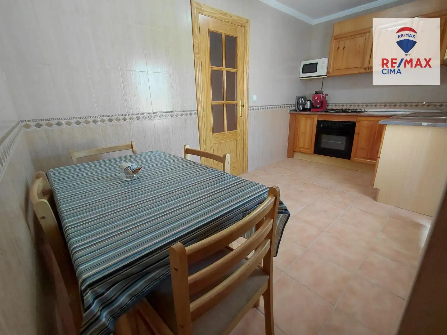 Cocina de Casa o chalet en venta en Cortes de Baza con Jardín privado