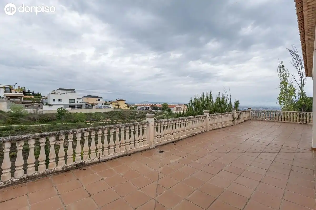 Villa mit Terrasse zum Verkauf in Calle CAMELIA, imagen 7