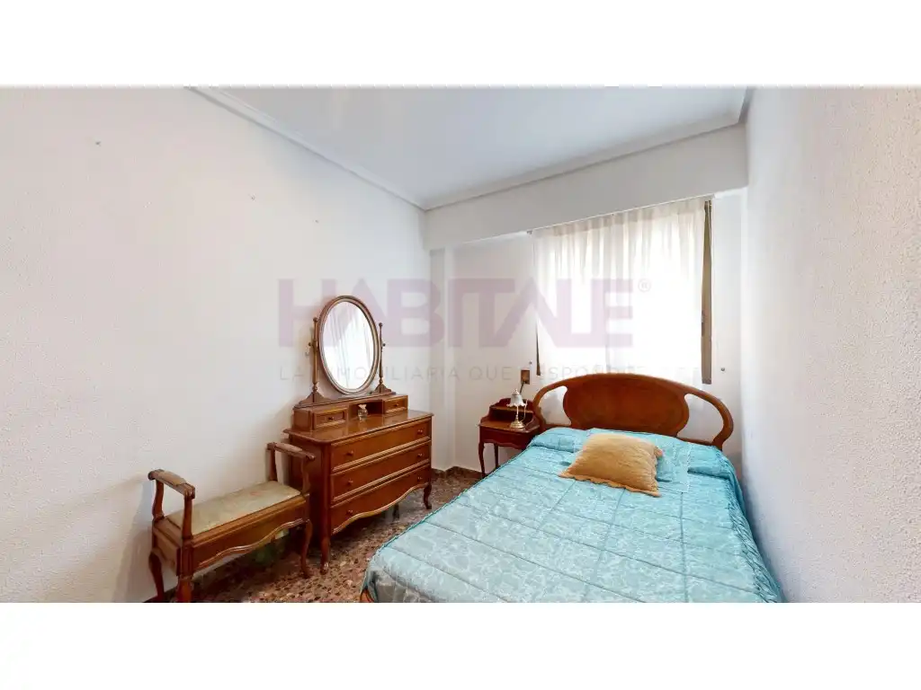 Habitación de Piso en venta en Quatre Carreres
